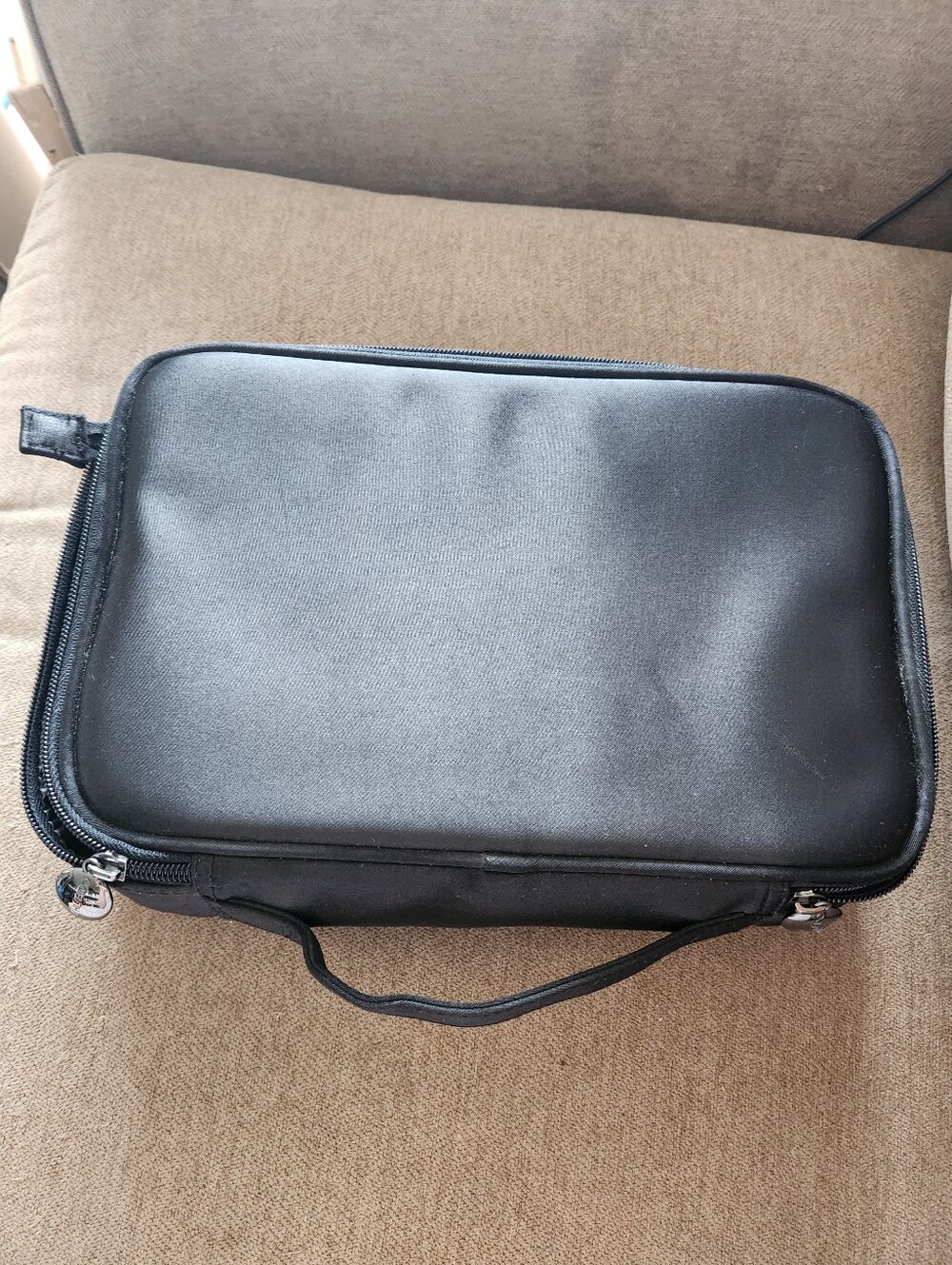 Shiseido Makeup Kit Bag